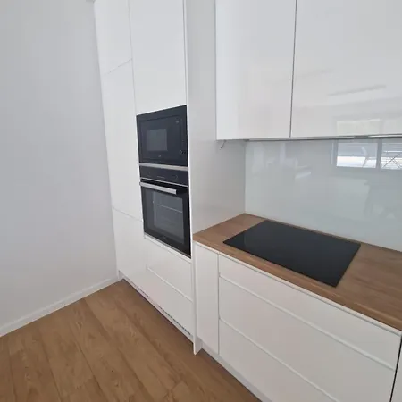 Moderny Loft S Terasou V Centre Mesta Appartamento Prievidza
