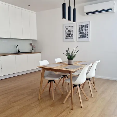 아파트 Moderny Loft S Terasou V Centre Mesta *